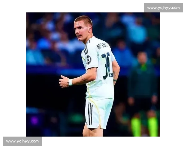 西蒙尼盛赞马斯坦托诺加盟皇马：职业生涯重大飞跃